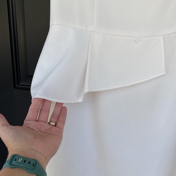 Antonio Melani White Sleeveless Asymmetric Peplum Sheath Dress Size 10 - Picture 5 of 7